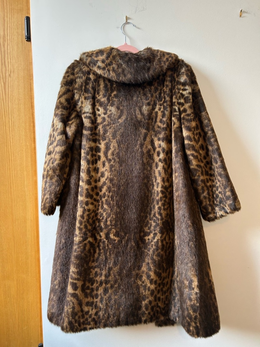 Vintage leopard-Print Faux Fur Coat - Picture 7 of 7